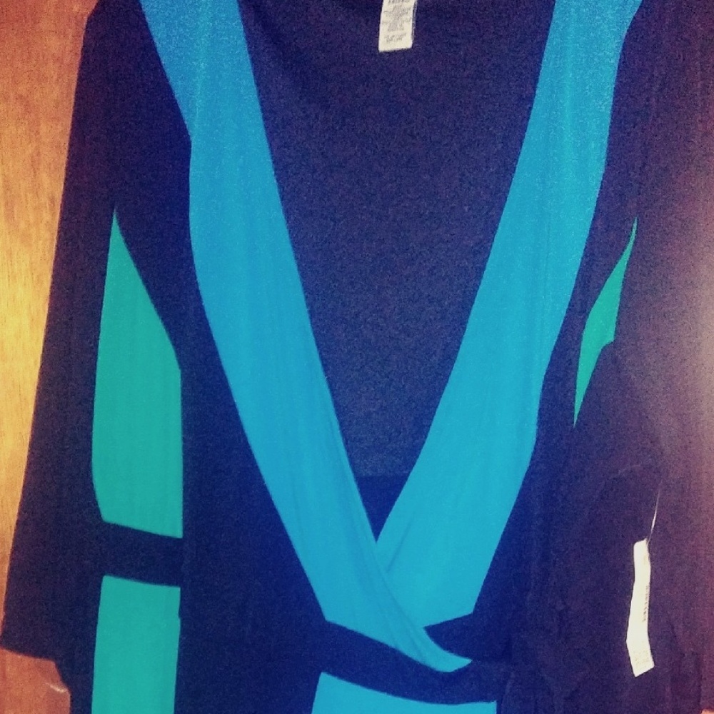 Two tone wrap dress